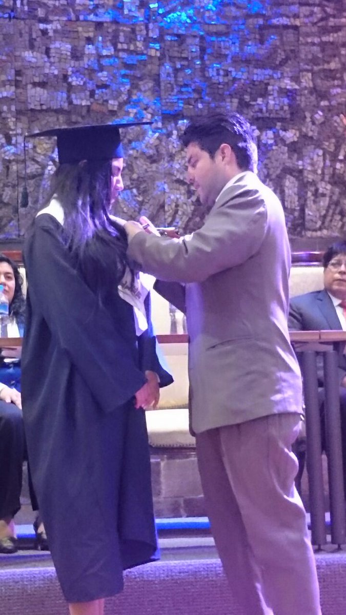 alejosaenz81's tweet photo. La @EducacionQuito del @MunicipioQuito no solo forma excelencia educativa, también forma excelentes seres humanos. @PedroFdeCordova https://t.co/9bvqYRPQVR