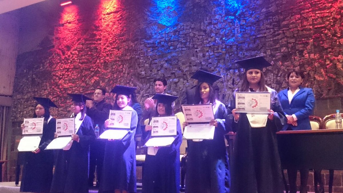 alejosaenz81's tweet photo. La @EducacionQuito del @MunicipioQuito no solo forma excelencia educativa, también forma excelentes seres humanos. @PedroFdeCordova https://t.co/9bvqYRPQVR
