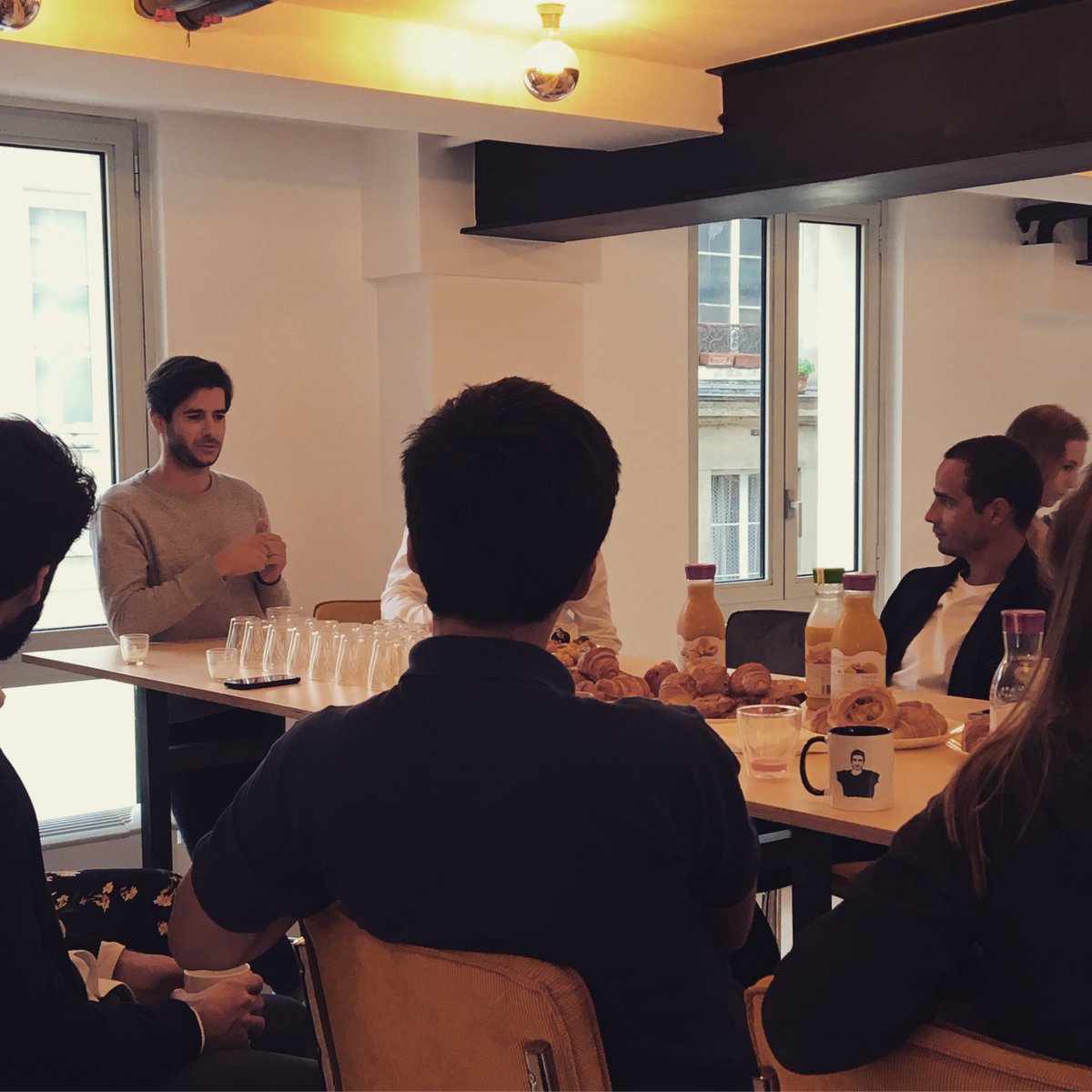 🥐 Petit déj inspirant pour nos founders avec <a href="/GGibault/">Guillaume Gibault</a> de <a href="/LeSlipFrancais/">Le Slip Français</a> 🇨🇵️ Merci <a href="/MerciHandy/">m</a> pour l'accueil👌🏻