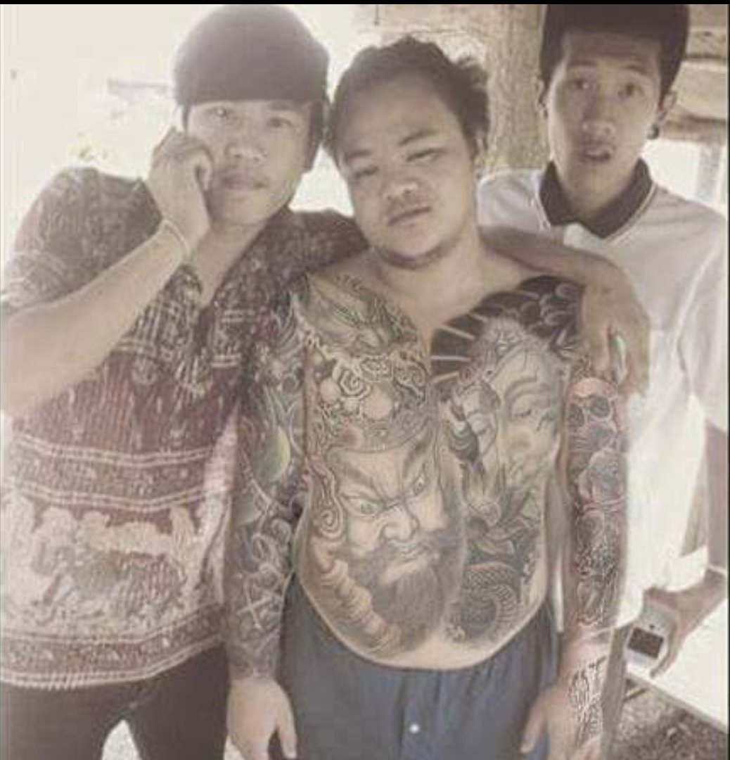 print1990's tweet image. 🦁