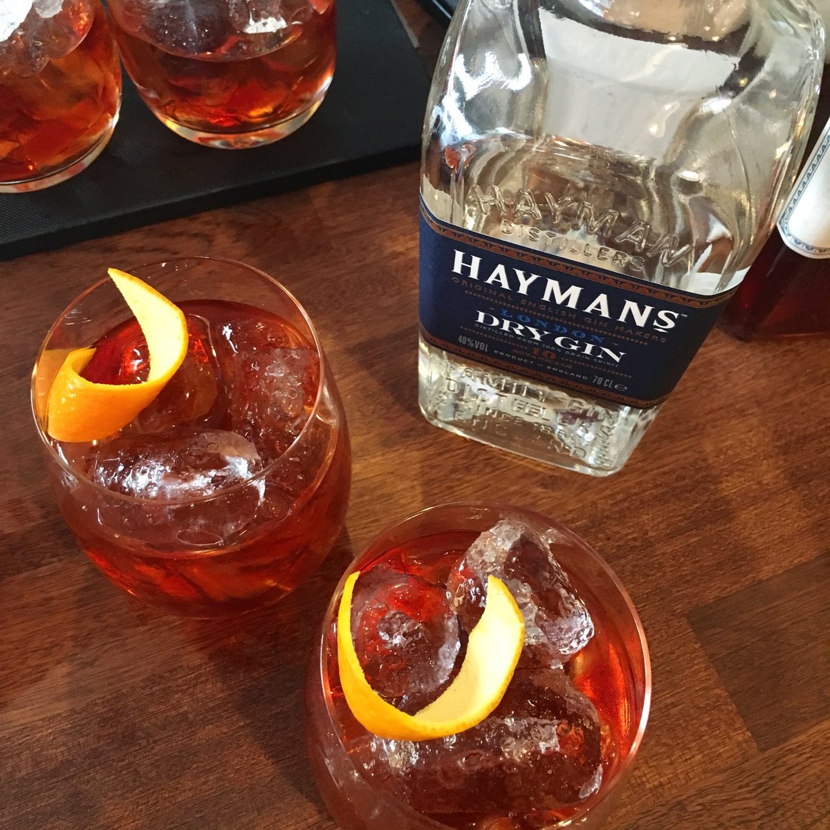 haymansgin's tweet photo. Swap out the traditional Campari for a sweeter Hayman’s Sloe Gin substitute and craft yourself a #Sloegroni. https://t.co/JKYSuswqA5