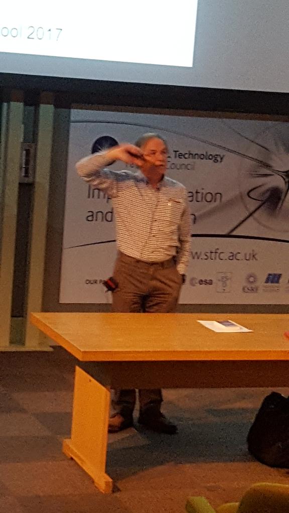 elensentier's tweet photo. Prof Bob Bingham @culhamsummer at RAL. He's such a good lecturer and such fun. https://t.co/Lxt4IgFHrk