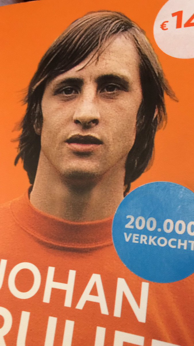 jooststeenkamer's tweet photo. Johan Cruijff: 'Geen mens begint aan iets om het te laten mislukken!' Mooi boek https://t.co/m9Yc6uTyIA