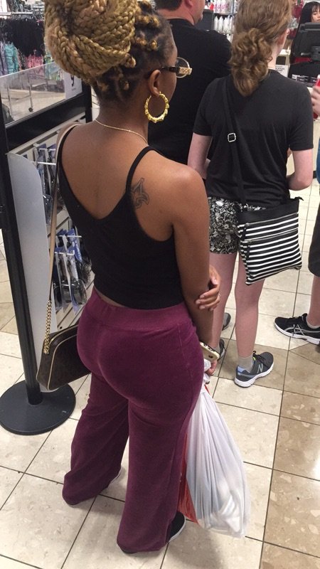 NikaKiona's tweet photo. Y'all need to just say yes you have qualified for #ThickGirlTwitter https://t.co/D41ACn8kk0