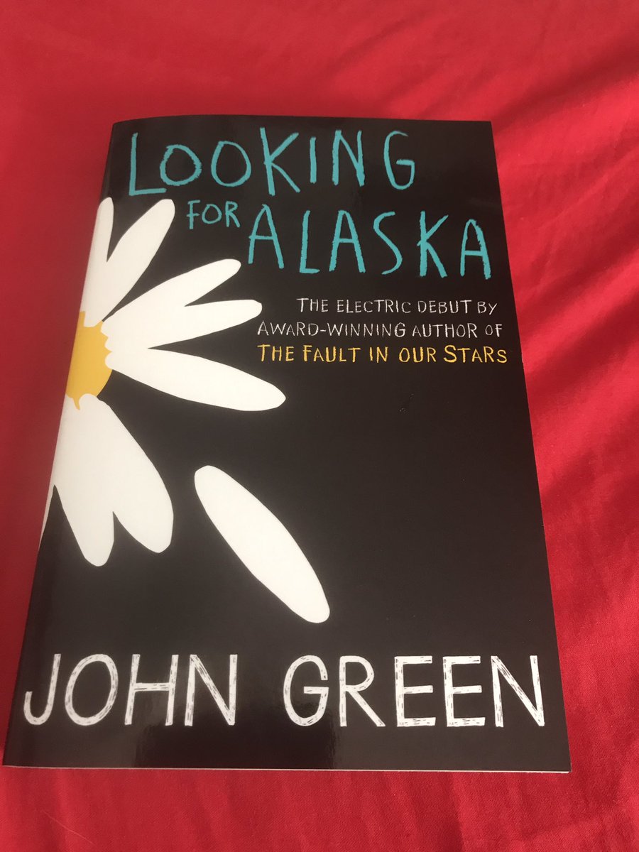 BooksWolf's tweet photo. Had to take a break for #GOT but it's time for book two! @BBibliothon @johngreen #LookingForAlaska #biannualbibliothon #JohnGreen #lovebooks https://t.co/oHYnjUudCD