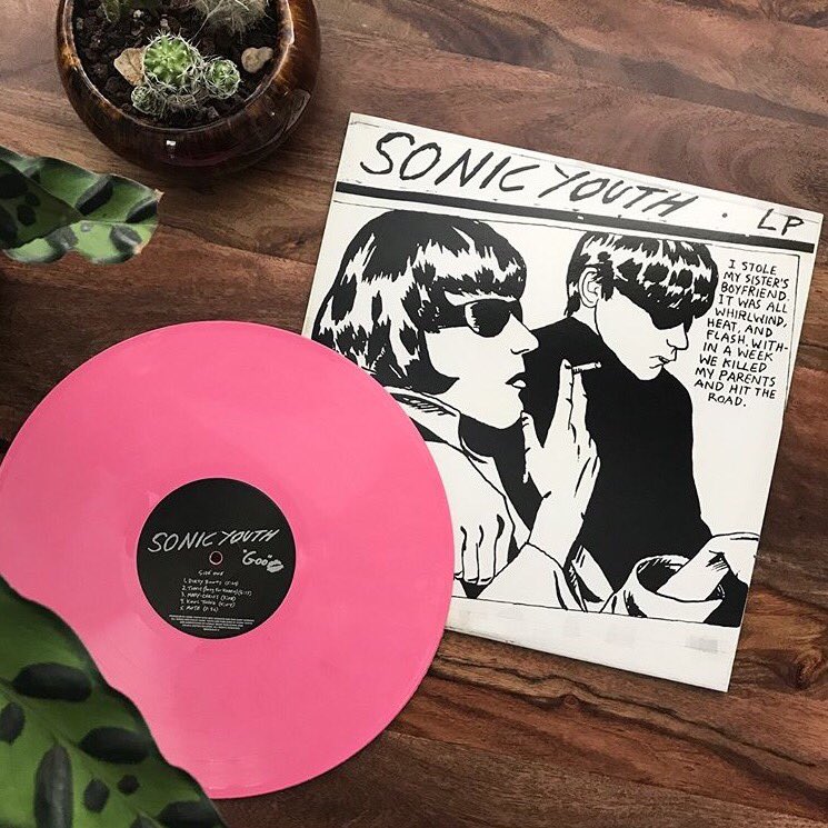 Happy birthday Thurston Moore! Who\s spinning some to celebrate? [ : 