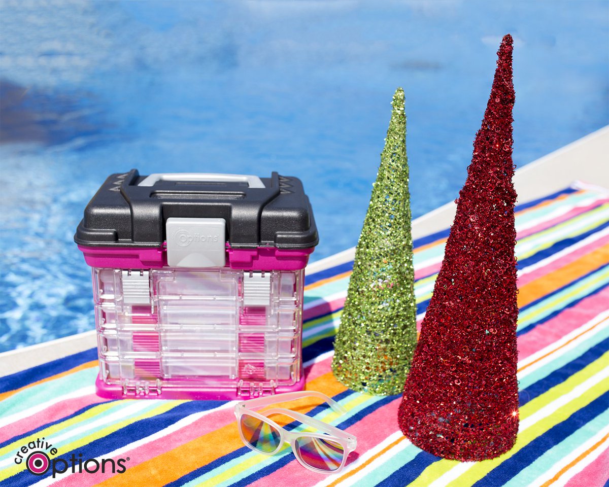 Creative_Optns's tweet image. It's our favorite summer holiday! 🎄 Happy #ChristmasInJuly!🎄 #CreativeOptions Small Grab 'N Go Rack Systems available at Walmart!