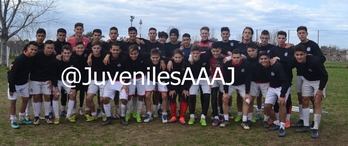 juvenilesAAAJ's tweet photo. La reserva de #AAAJ comenzó su pretemporada de cara al torneo de primera división: https://t.co/lHAQqY2OUn https://t.co/dNDMhB4nTq