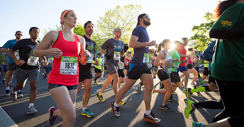 FitnessMagazine's tweet photo. 5 Race Goals That Have Nothing to Do with PRs https://t.co/G9R21kV9MI https://t.co/gmsxemZ2ju