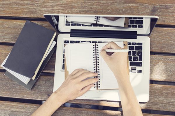 PRDaily's tweet photo. 8 writing mistakes that ensure your guest post won’t get published
No. 2: Contacting the blog owner with a template

https://t.co/139VZFPvMg https://t.co/grWt84Fp8t