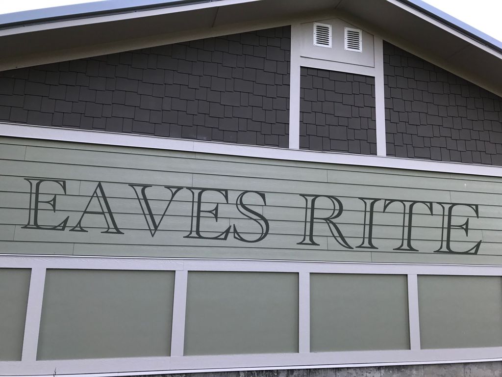 eaves_rite's tweet photo. No, we didn't stencil our name on a building... we did install siding on it though! What do you think? #hardiesiding #EavesRiteEveryTime https://t.co/COzpSs7e1t