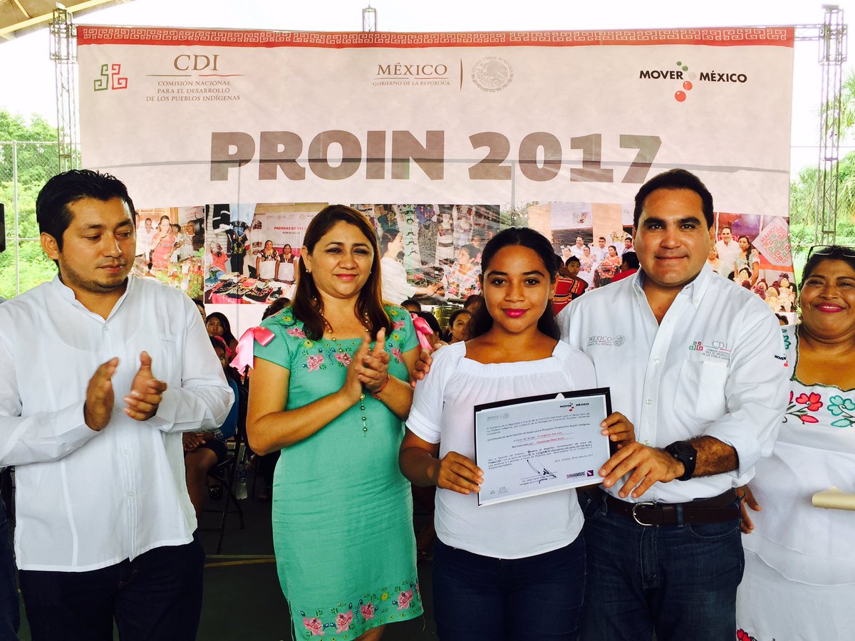JesusCVidal's tweet photo. Entrega de recursos del #PROIN 2017 de la CDI Yucatán de 4 millones 214 mil pesos para  beneficiar a 31 grupos productivos de 11 municipios https://t.co/BAMKQC34s3