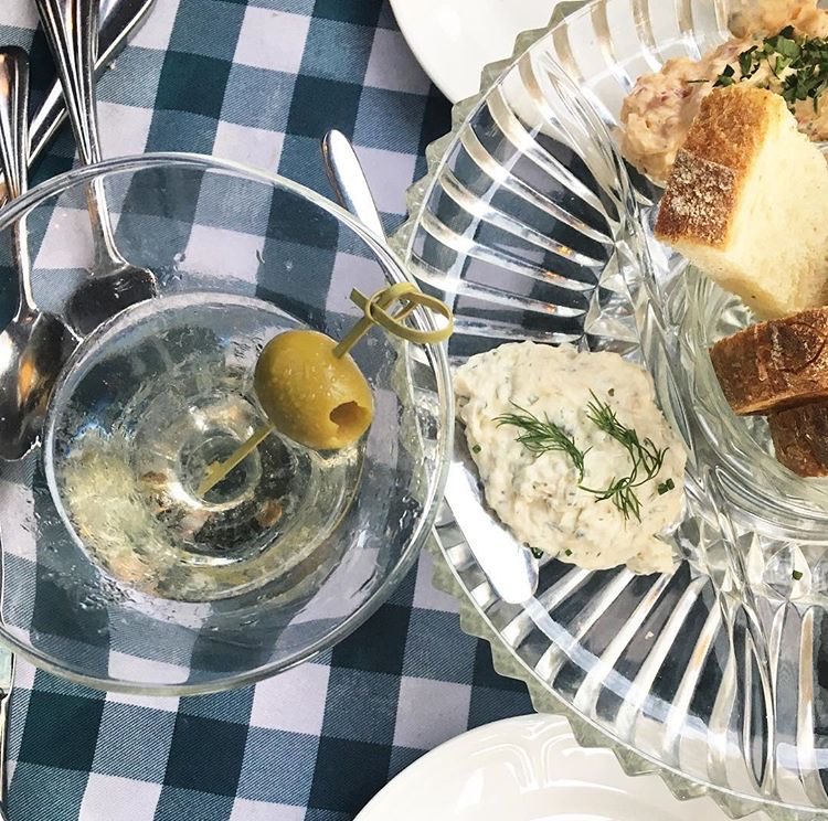 TortoiseClub's tweet photo. Thank you to everyone who joined us for #MartiniWeek!
PC: @delish_duo #TSC https://t.co/T3lgtFbL0N