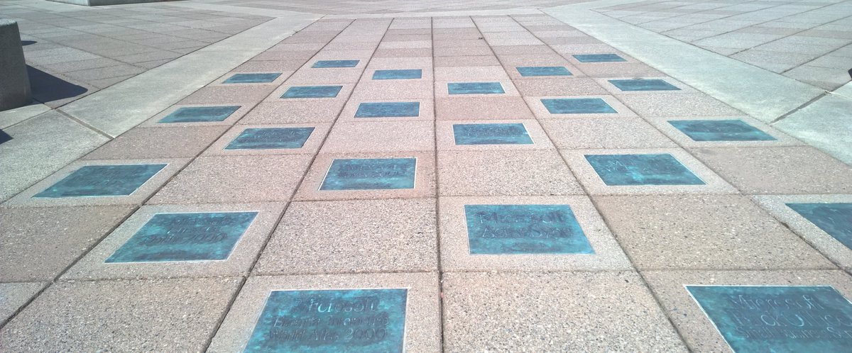 CarloKuip's tweet photo. @sbisson @NerdPyle Anyway, plenty of room for a couple of more product tombstones #building16 https://t.co/Oljnz8TJwP
