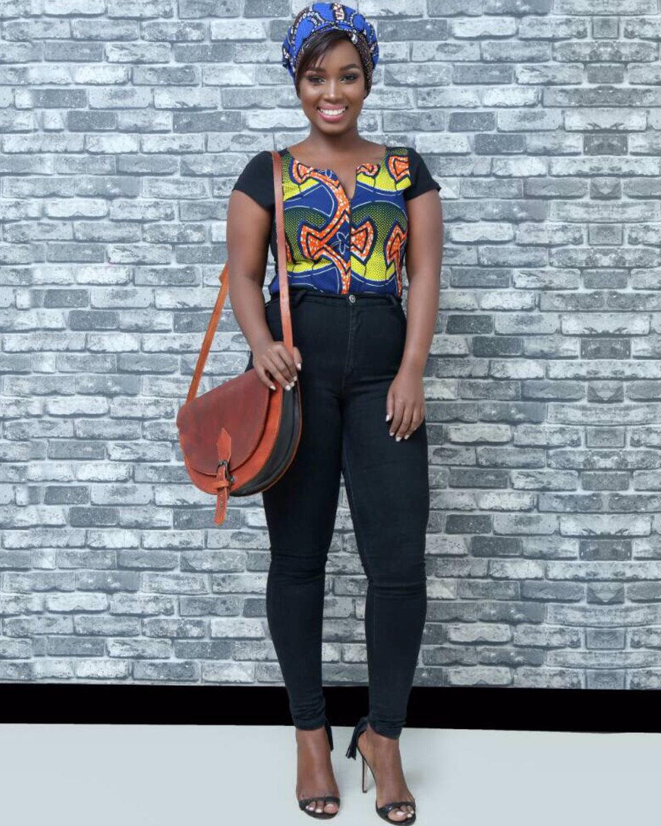 BoldinAfrica's tweet photo. #MonaFaces x @Kunda_Ug x #Biika
Bodysuit: @Kunda_Ug
Bag: #Biika
In store.
#JulyMuse #EveryOneCanBeBold #AfricanFashion https://t.co/n0QeOANtaM