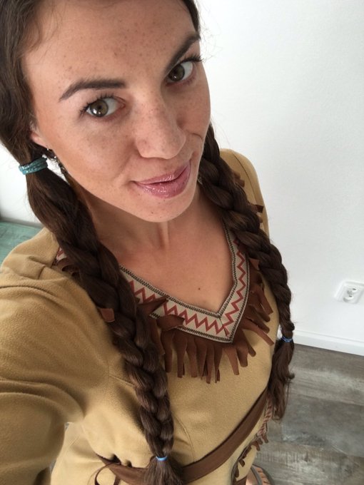 What could be my Native American name ? https://t.co/U3pv2iblT5<a href="/tag/manyvids"class="tags"><span>#manyvids</span></a>