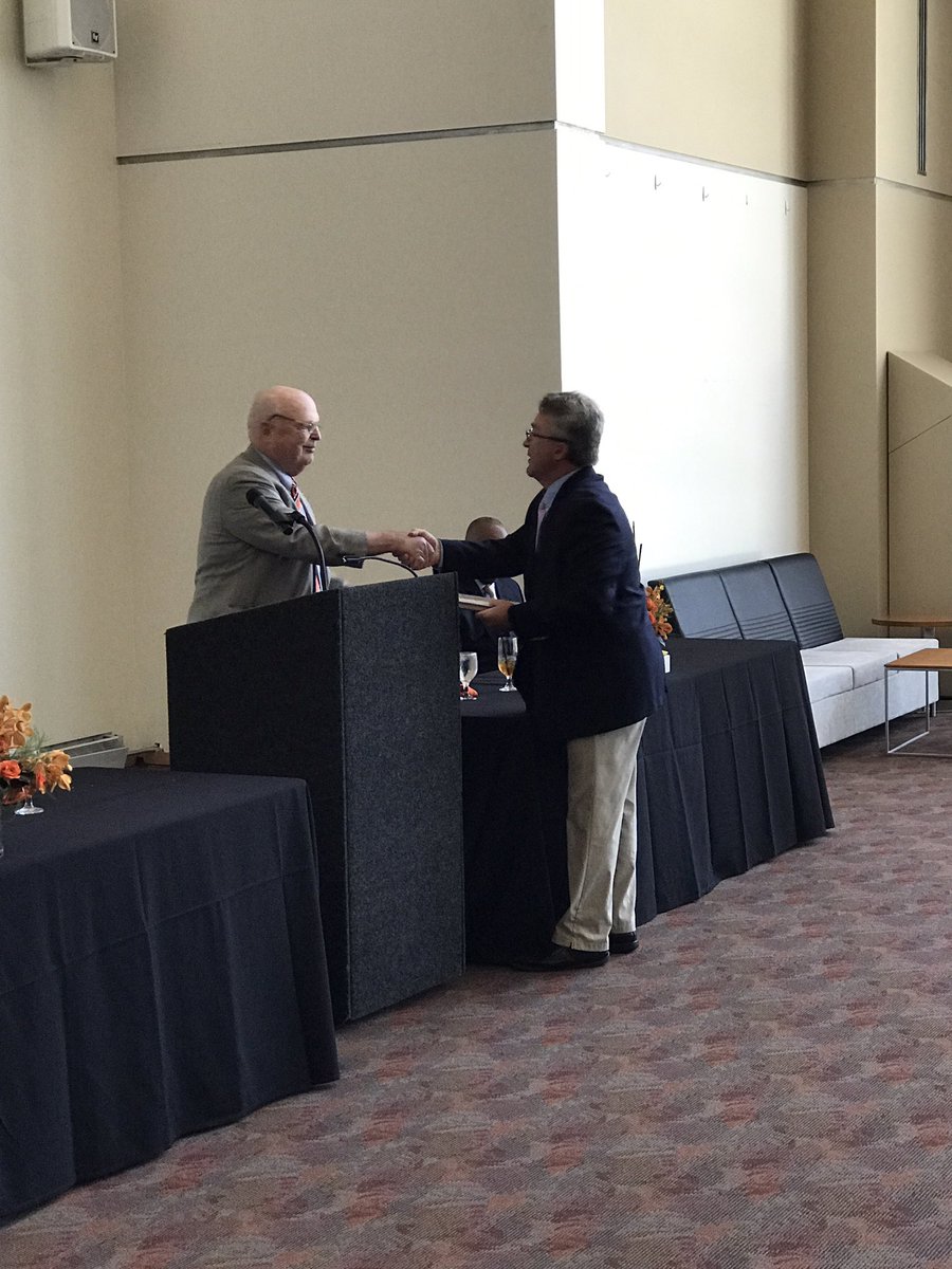 KaciKust's tweet photo. .@BeechwoodFB coach Noel Rash wins Paul Brown Coaching Award presented to him by Mike Brown. https://t.co/wAzV19tpb5