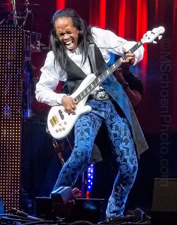 Happy birthday to one of our favorite shining stars, Verdine White! 