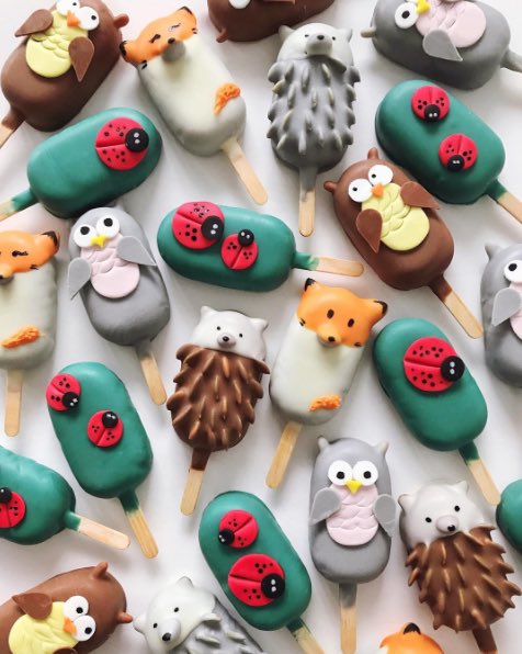 cache_cosmetics's tweet photo. Woodland dress up 🦊🍂(📸IG:@rymondtn) #cakepop #cutesnacks https://t.co/esDWx9xYPN