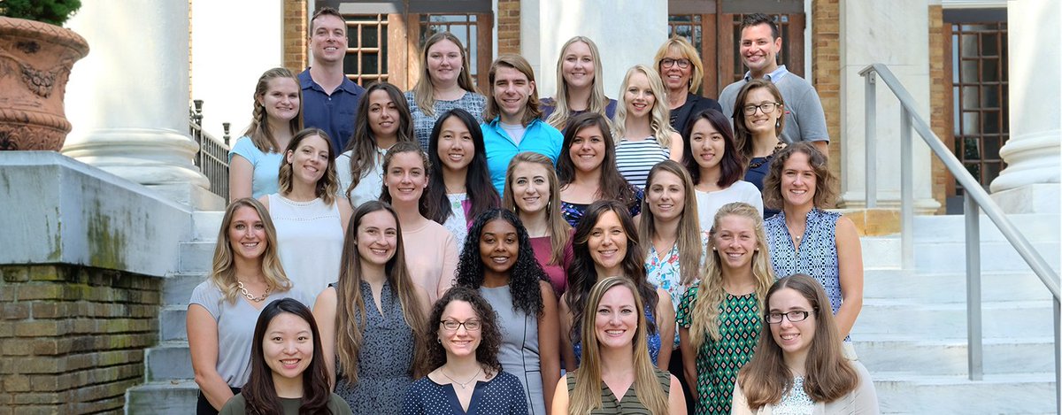 CCCNutrition's tweet photo. Welcome to #Day1 of #supervisedPractice to the #CCCInternsInAction #classOf2018 @cedarcrestDI https://t.co/GVsDwfPW5o