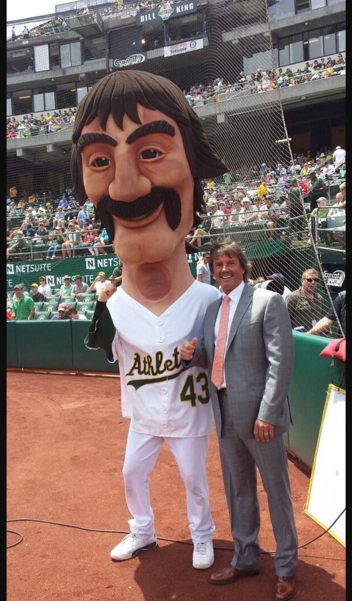 Shakabrodie's tweet image. I think we all know where I stand on this Dennis Eckersley situation. #TeamEck #Athletics #RedSox