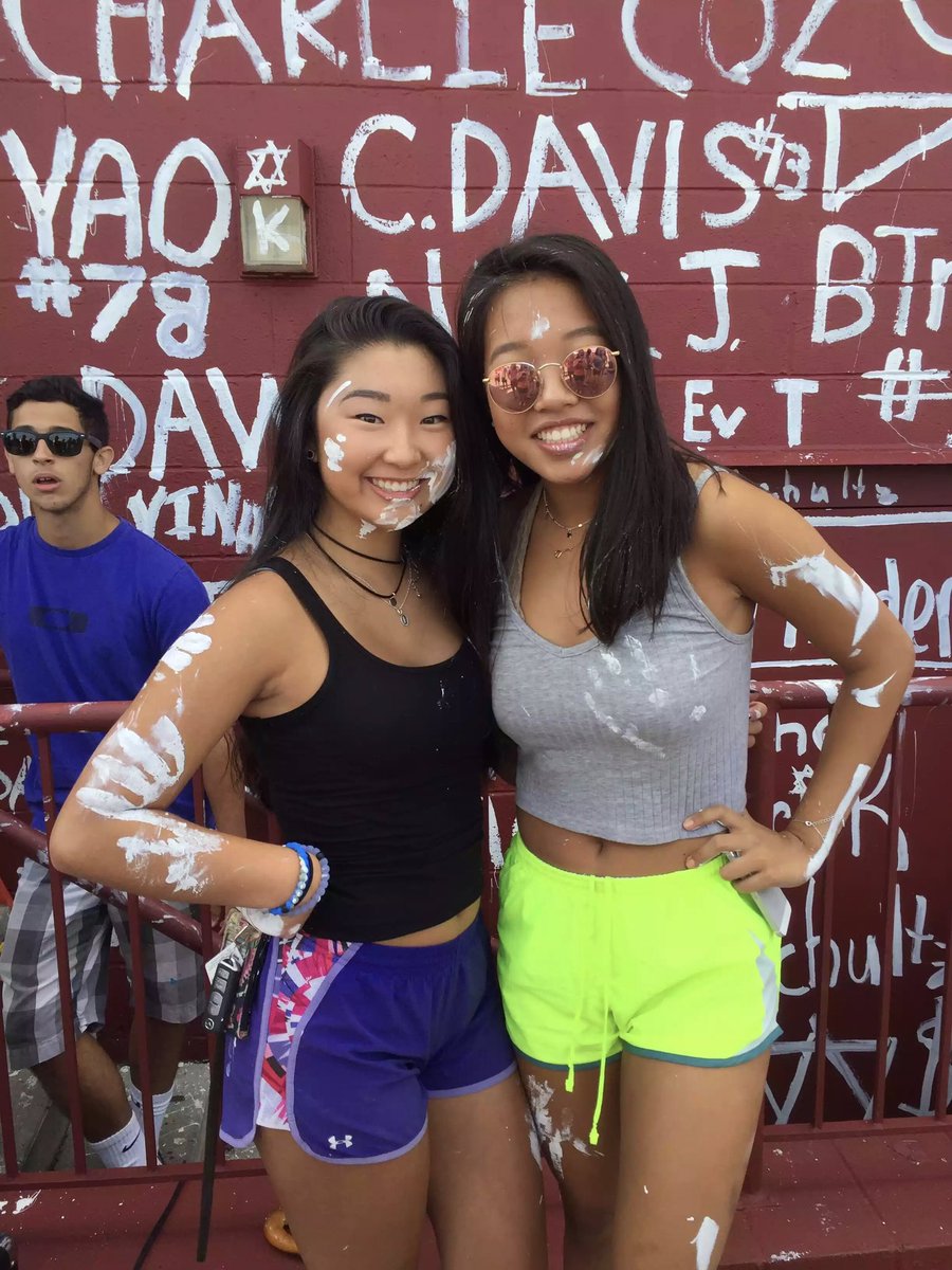 lexiciccone_'s tweet photo. HAPPY BIRTHDAY LIL LOVE AND MISS YOU SM ❤❤🎉 @lillyy_zhu https://t.co/1YvyPYDYv7