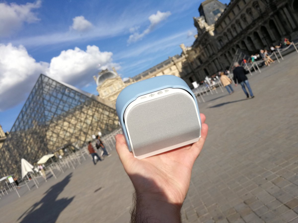 Bien reçu mon <a href="/GetKello/">Kello</a> ! Test à suivre sur <a href="/Moovely/">Moovely</a> #Kickstarter #backer #IoT <a href="/GregMarkarian/">Greg</a>