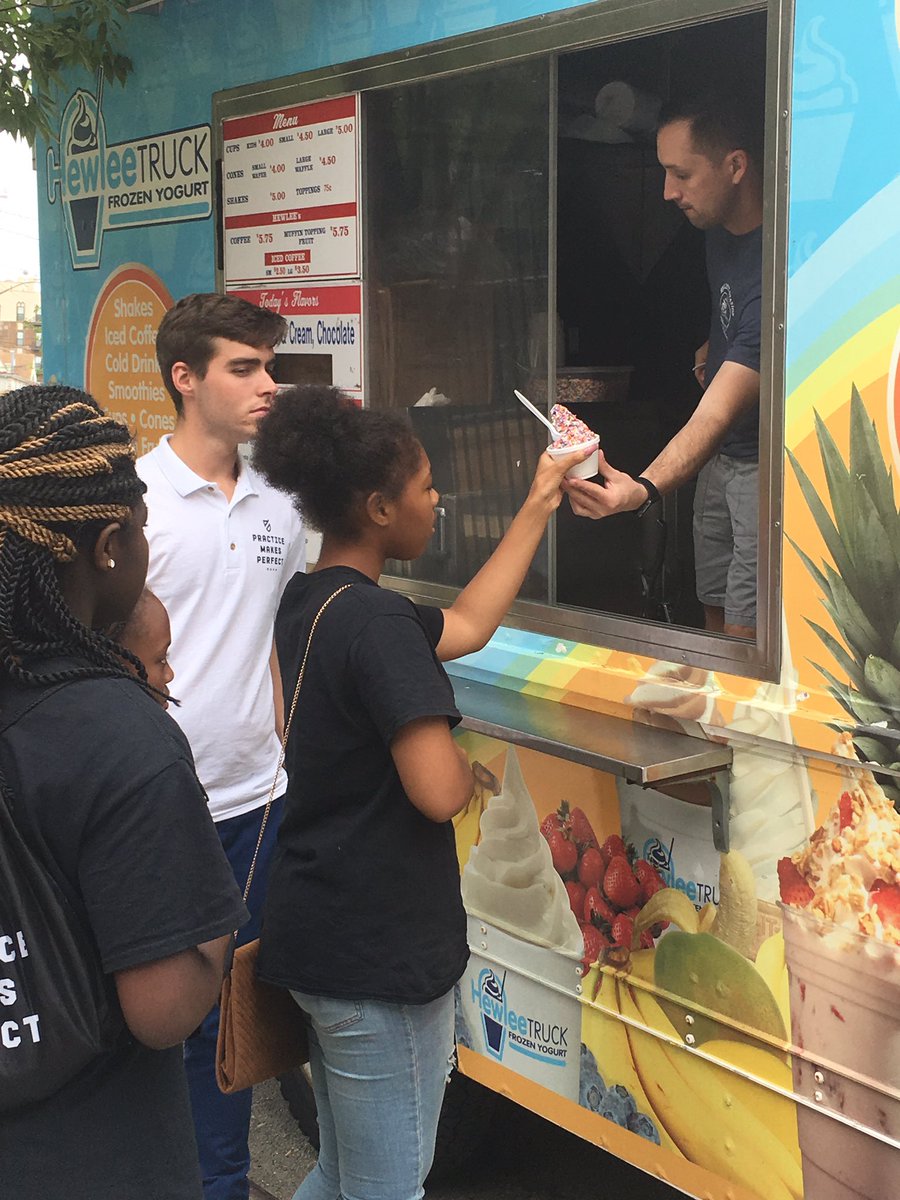 awillteach's tweet photo. When the ice cream truck pulls up &amp; blesses the squad #PMP53 @PMPUSA @BrianPiccolo53 @mr_antonacci @SASFNY https://t.co/OeHOl2kfwK