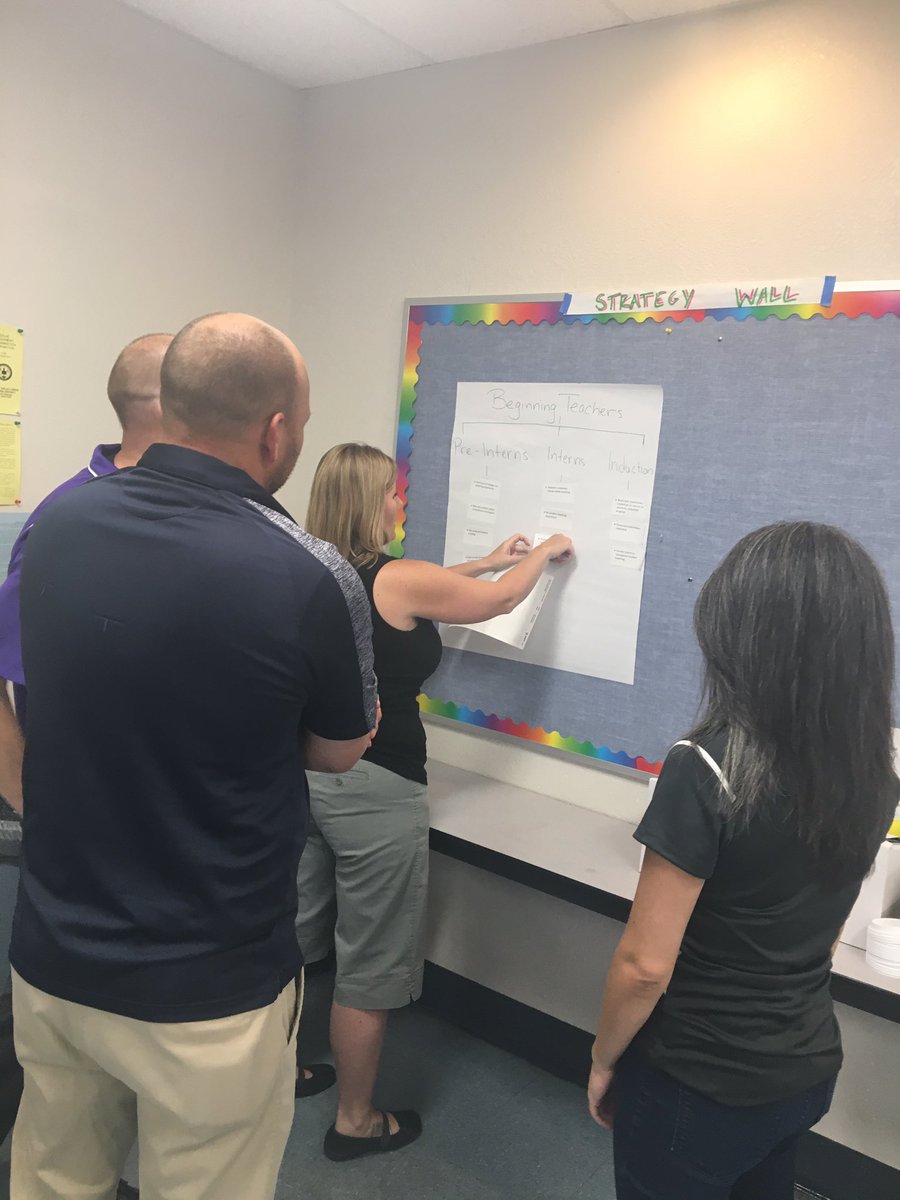 DakwaLoy's tweet photo. @OurAVTI Administrators collaborate at the AVTI breakfast! Thank you.@DakwaLoy @mrdaviderivas https://t.co/8oDQidilyv