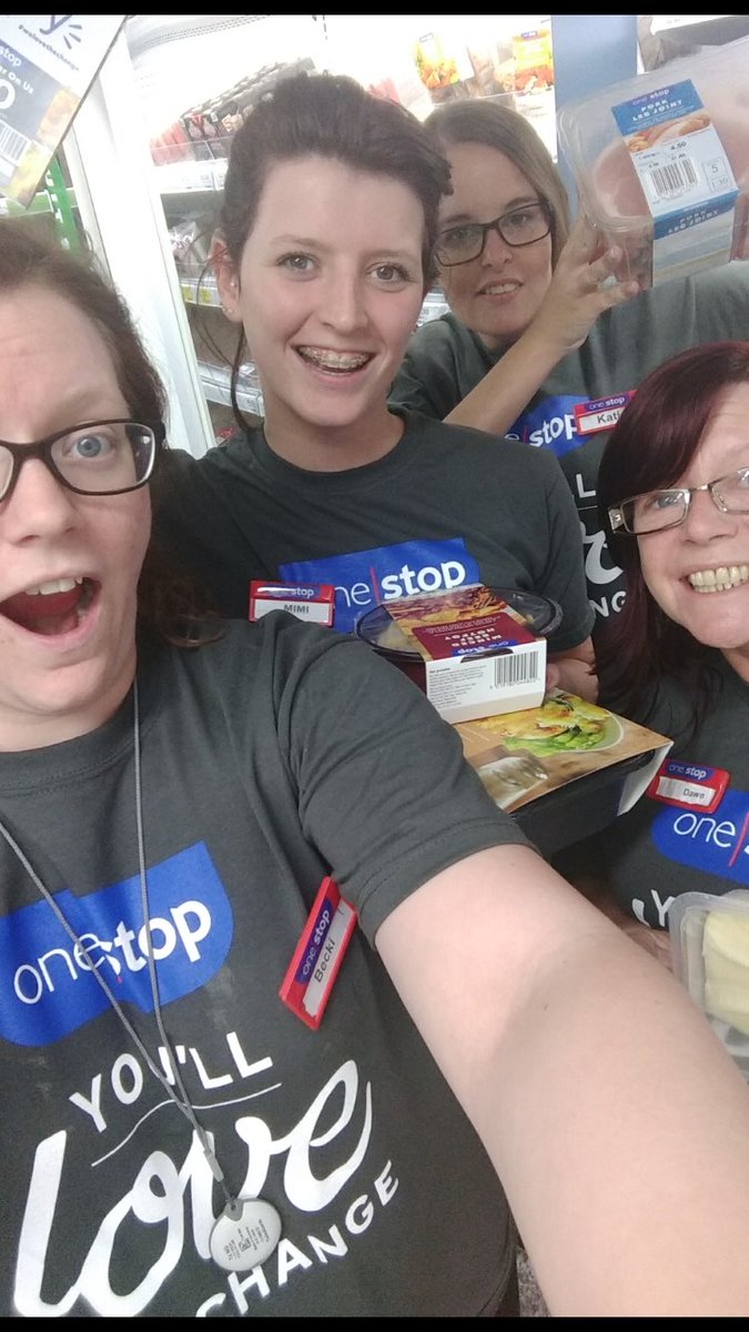 MarchHare6's tweet photo. The team are loving the change....#onestopstores #allin https://t.co/U4bdrYl4s2