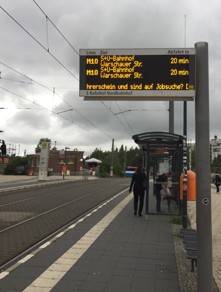 sebquintas's tweet photo. @BVG_Tram 🤔 https://t.co/zR9IenONiv