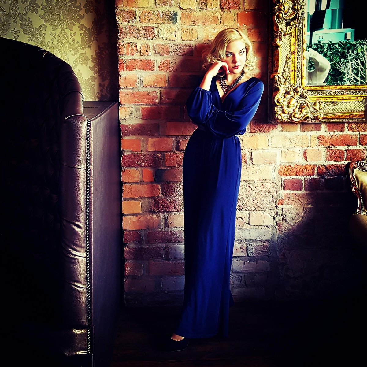 carriagesbar's tweet photo. Lovely photo shoot today with the fabulous @theblusherettes and https://t.co/AUOGkcCvUf  Super cool 1930's style https://t.co/Shn8rhHqKc