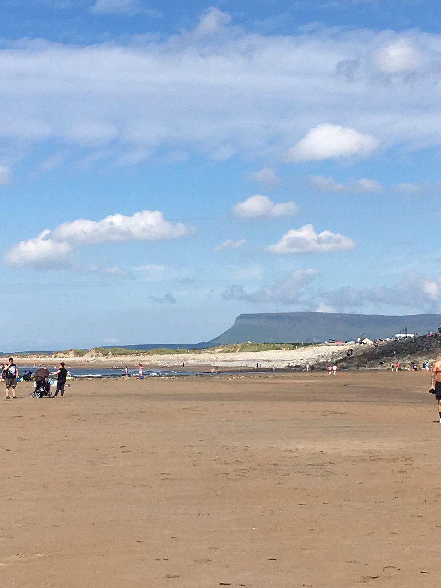 Glenn Ross day in Strandhill - no where like The West when the 🌞shines #catchingup #friends