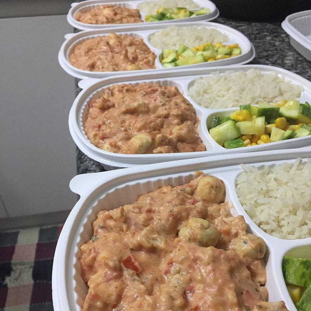 amanda_arm's tweet photo. Strogonoff de frango, arroz e legumes 🍴 armelicias@gmail.com #armelicias #comidacaseira #comidadeverdade #frozenfo… https://t.co/ipD9vJggD9 https://t.co/e4wR5vwhKj