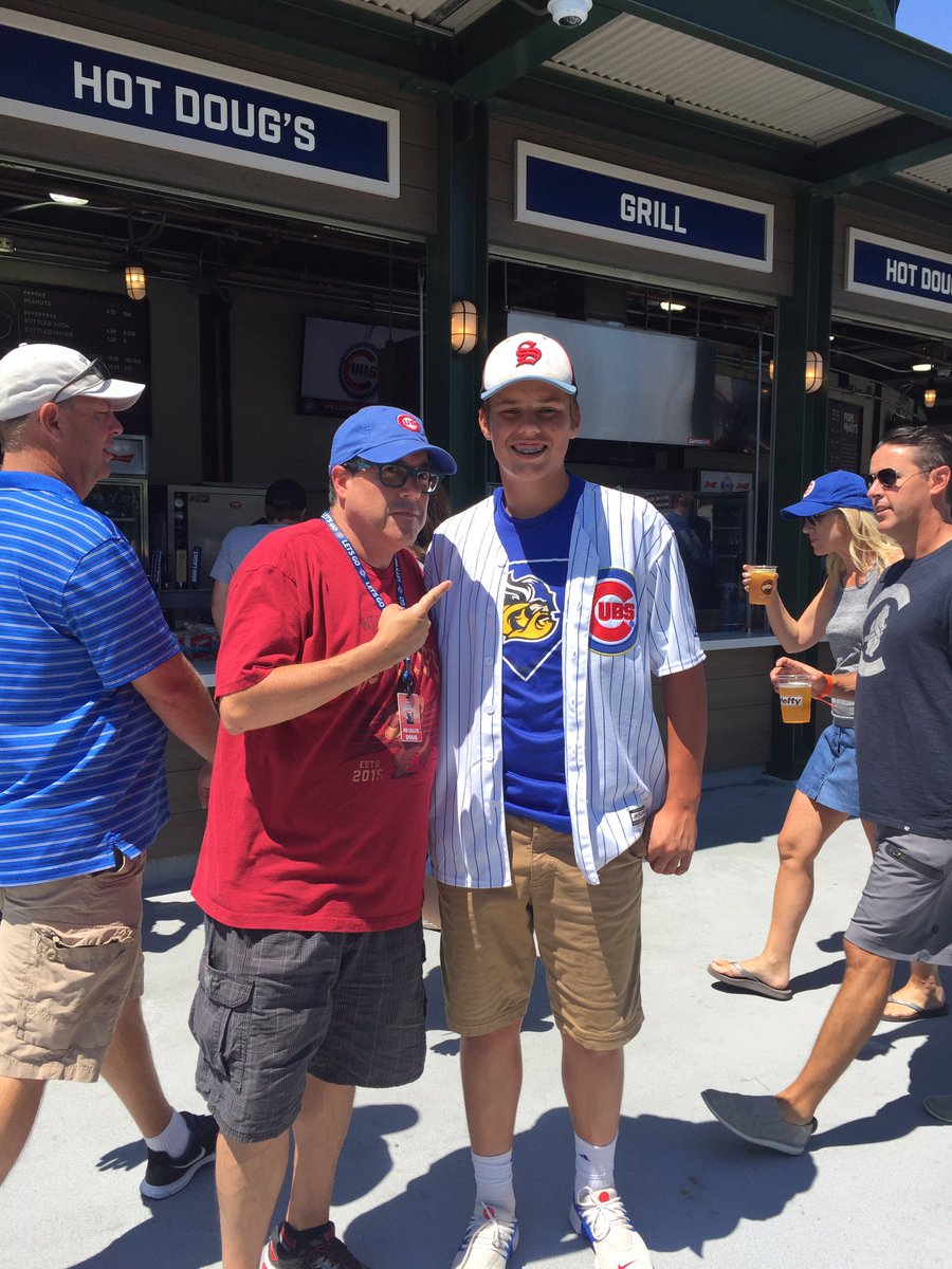 hotdougs's tweet photo. My main man Garrett and I love the @Cubs and love the sausage! @LevyRestaurants @djjc911 #EncasedMeats #Platform14 https://t.co/NibwxBekb3