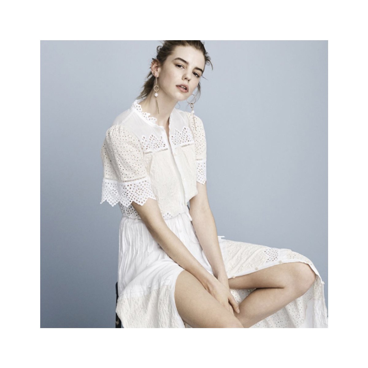 FastAshleysBK's tweet photo. Soft &amp; subtle #shotatfastashleys @rebeccataylornyc / photog: @brian_daly / stylist: @katesebbah / MUA: @cosmeticcourt / hair: Shingo Shibata https://t.co/j8r5lA6ITQ