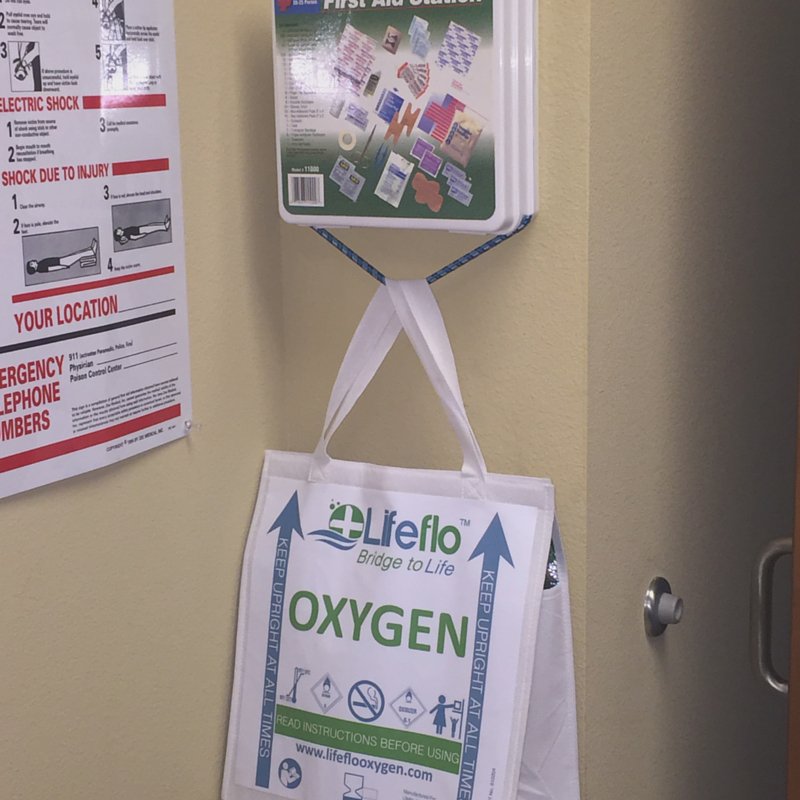 Lifeflooxygen's tweet image. Lifeflo oxygen should be in every office space. lifeflooxygen.com