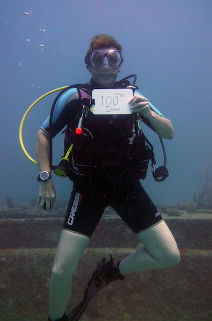 patriotscuba's tweet photo. Way to go, Diver Erin!! #100thdive https://t.co/9TpnHSwpqr