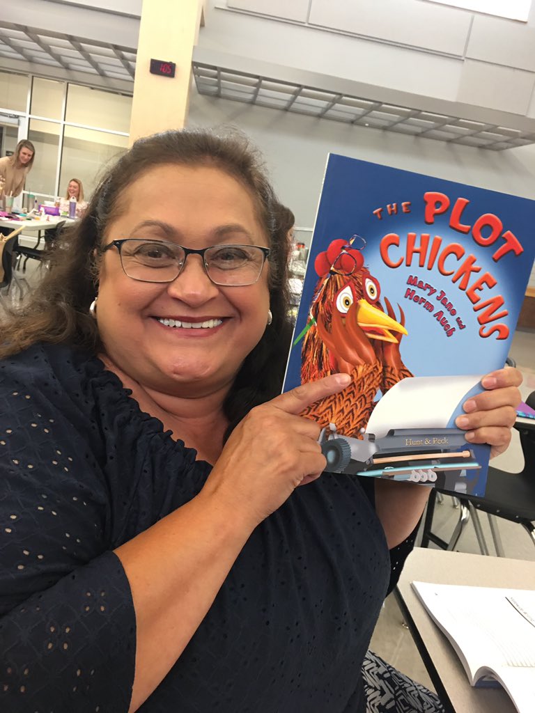 Patsy91960064's tweet image. I won!!!!!!!! @LeachLiteracy