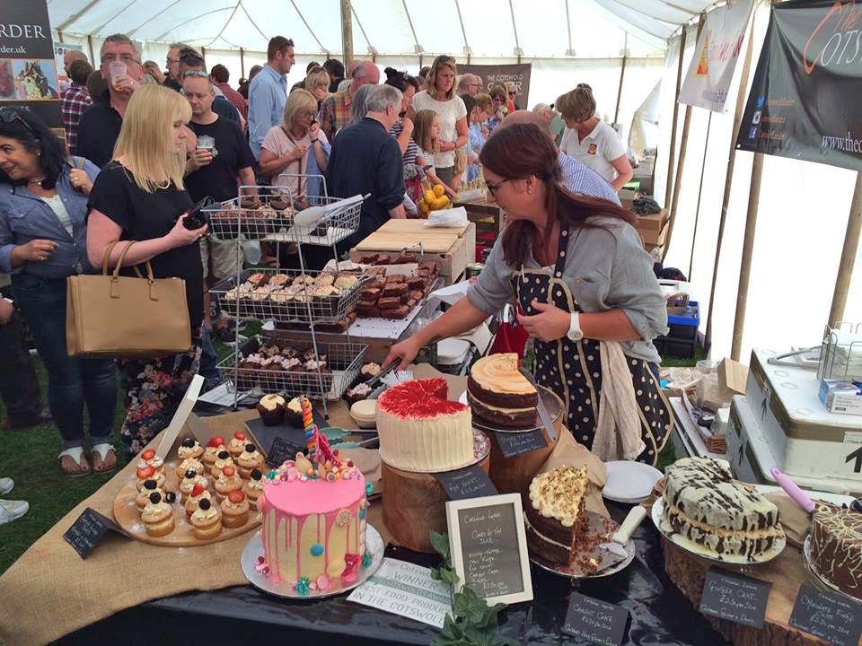 FoodBroadway's tweet photo. Sun 10 Sept #Broadway #Food #Festival Local #artisan #producers, #cooking #demos - best #food &amp; #drink 10am-4pm 🧀🍞🍰🍷
https://t.co/R1PWFj71OV https://t.co/COpU85Zf2F