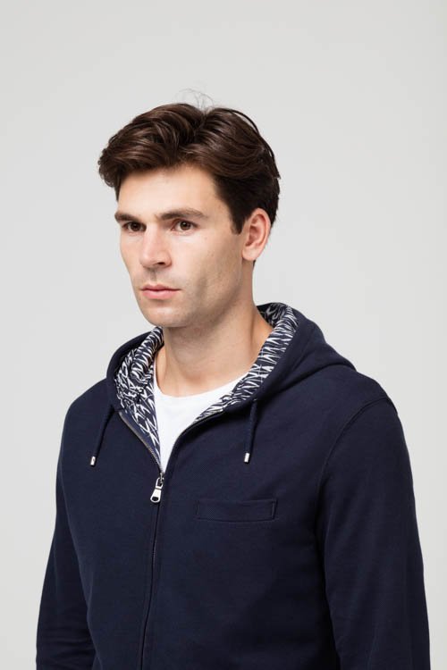 L'Estrange London tweet media