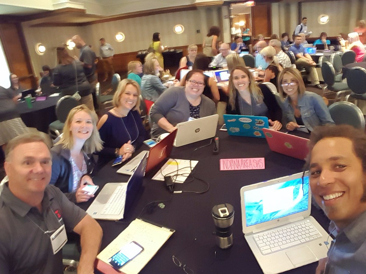 mrgesmith's tweet photo. It's on! @SummitPS 2017 with a huge crew from #iasd including @IASD_TECH_IDEAL, @PIICcoach and more! #summitconference2017 https://t.co/epFKmRjBV4