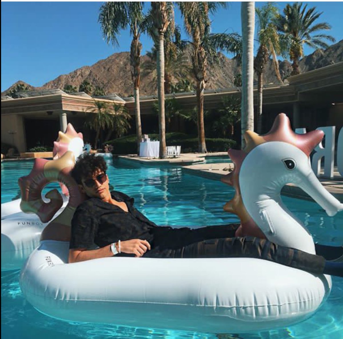 Me quitas las ganas de querer a alguien más.