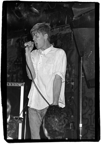 Happy birthday to Thurston Moore of Sonic Youth!

Pic by Stephanie Chernikowski 