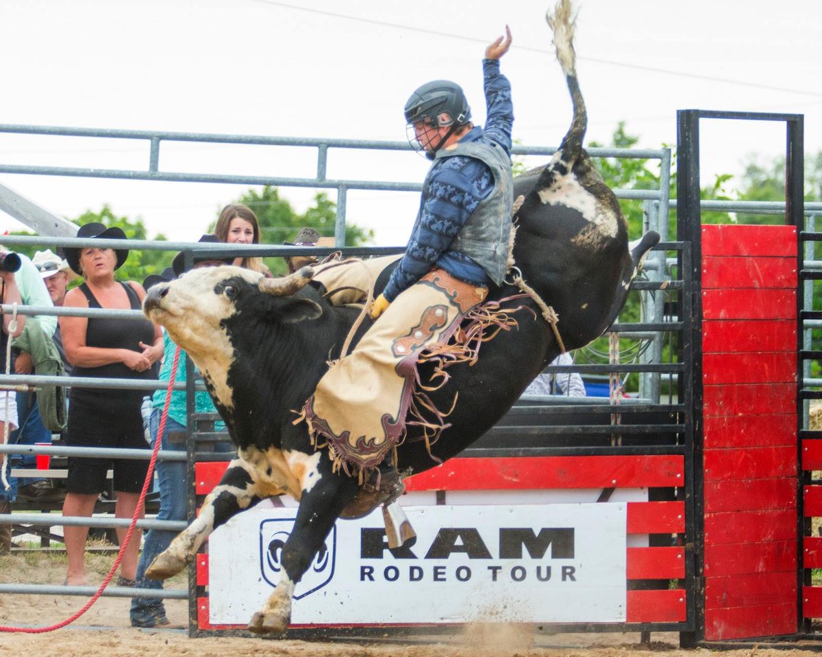 ExeterBIA's tweet photo. Don’t miss the #ExeterRodeo performance on Sunday, August 13 at 2pm! Food & beverages available! Rain or shine. https://t.co/xFCDmiUQr4 https://t.co/HHhRywbe92