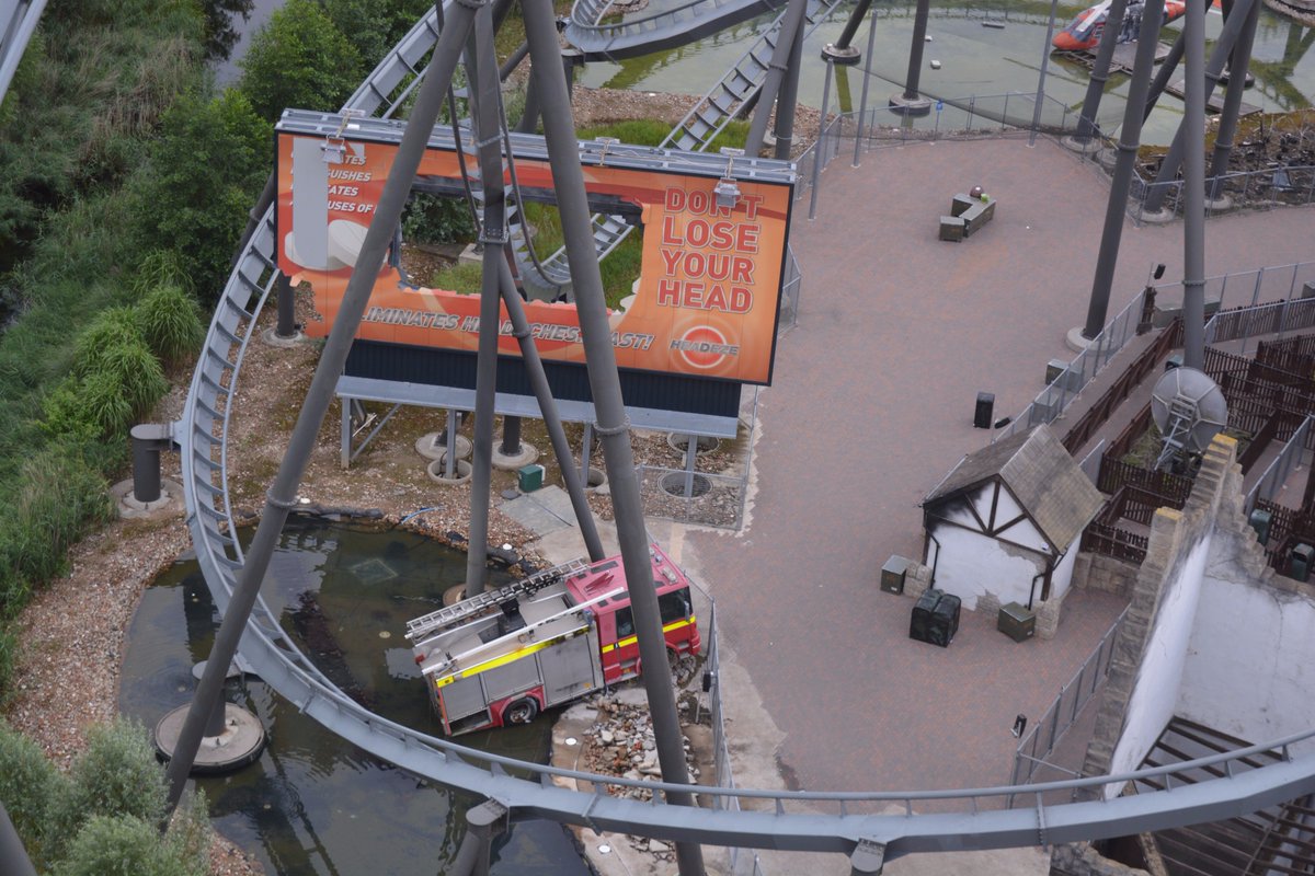 PinkOddy's tweet photo. After doing a #CoasterClimb @THORPEPARK yesterday I'm certain that those who broke down at #AltonTowers had absolutely nothing 2 worry about https://t.co/TFaoRSMqR4