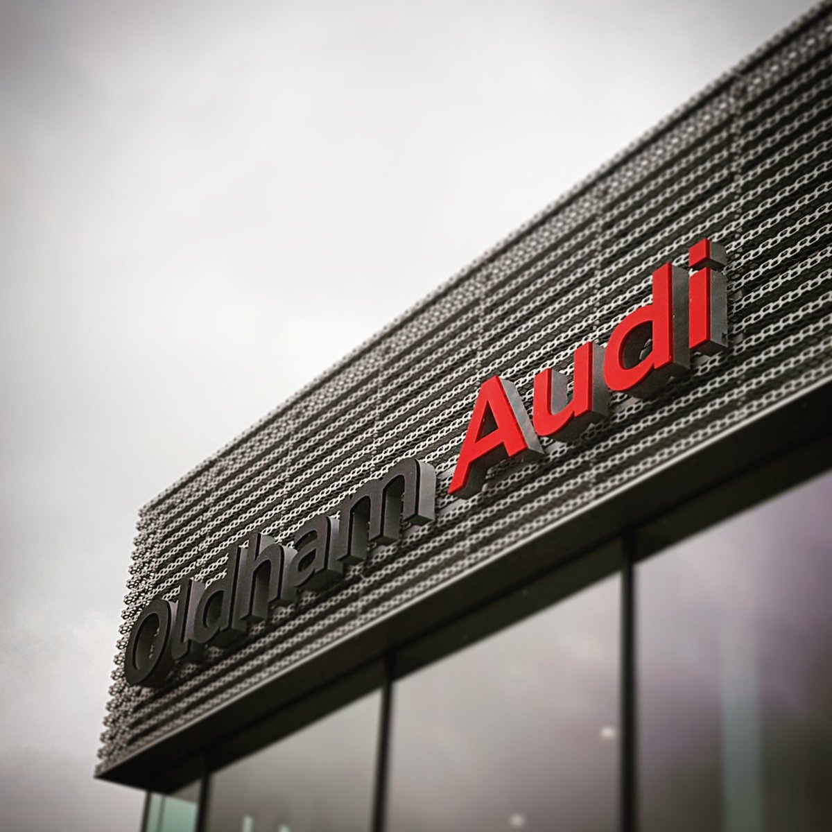 We open Monday, to make an appointment to look at purchasing an Audi please send me a message 😁