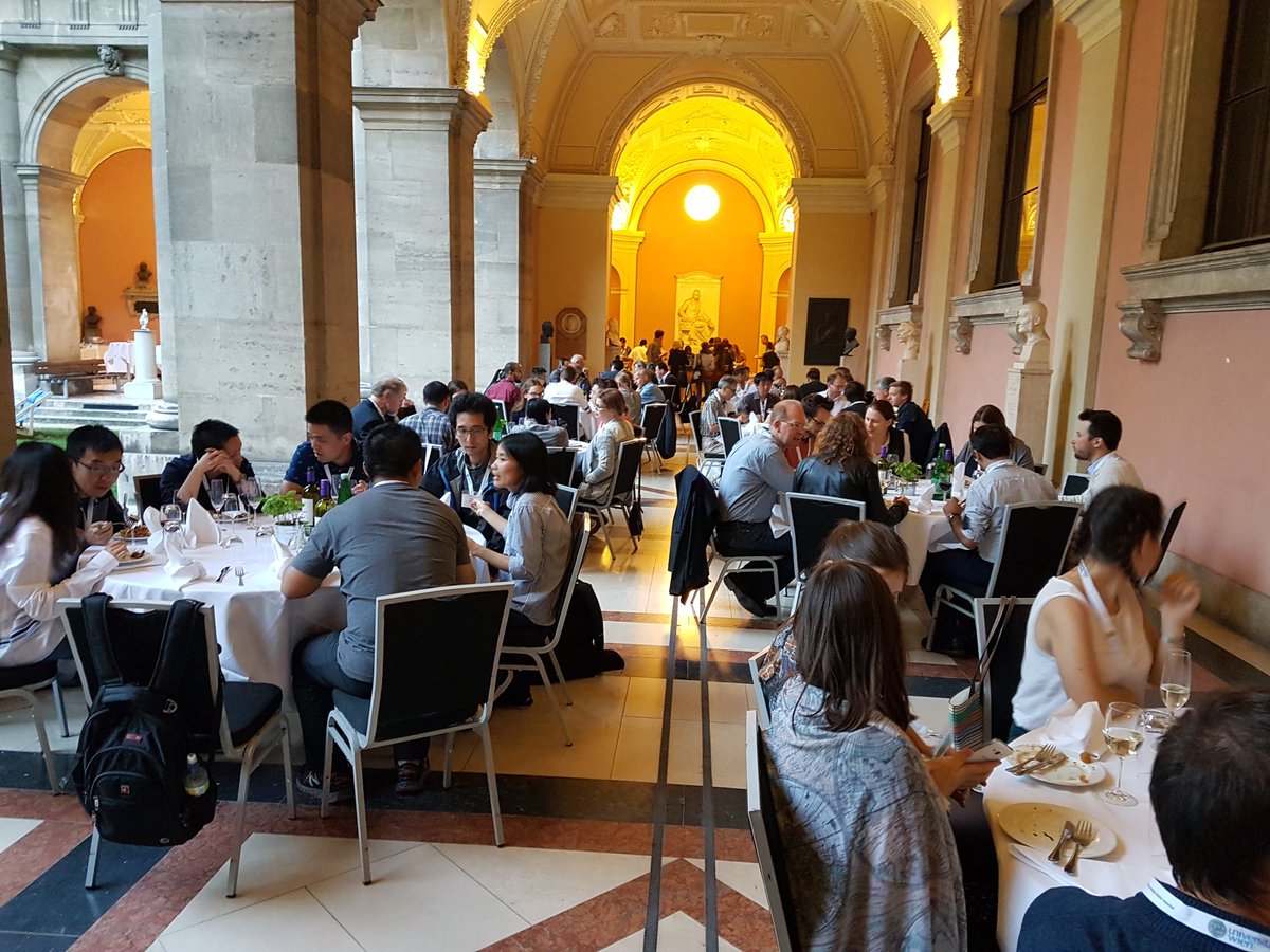 msmjetten's tweet photo. @ICON5V #icon5 delicious vegatarian conference diner at the main university of vienna building https://t.co/wdb5YqTEod