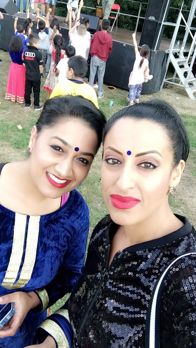 EclecticDancers's tweet photo. Ready to perform at Rufford Primary Schools Multicultural evening @BCfamilies https://t.co/H1vshsTfEu
