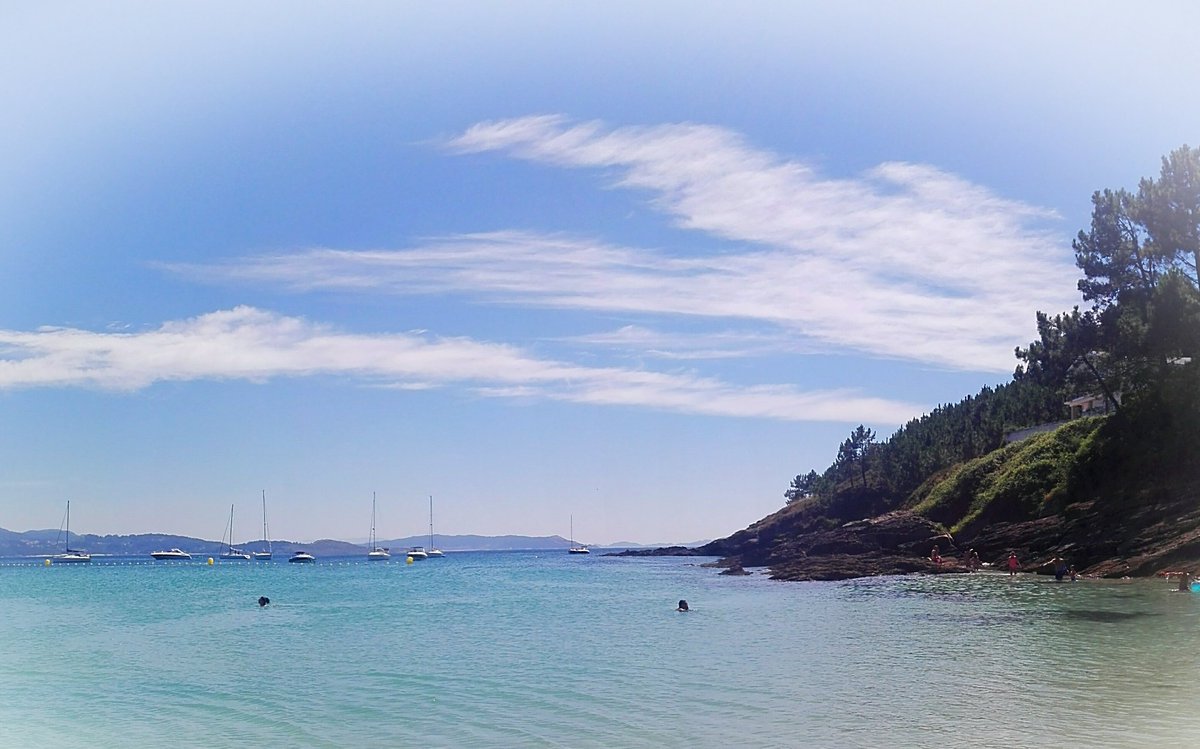 gunigr's tweet photo. #summertime 🌞😎 #beachlife 🌅 #beachrelax #diadegalicia #diafestivo https://t.co/TMKL0xiGaR